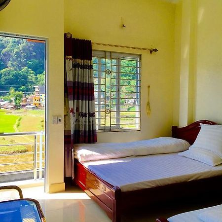 Huyen Tram Guesthouse Донґван Екстер'єр фото